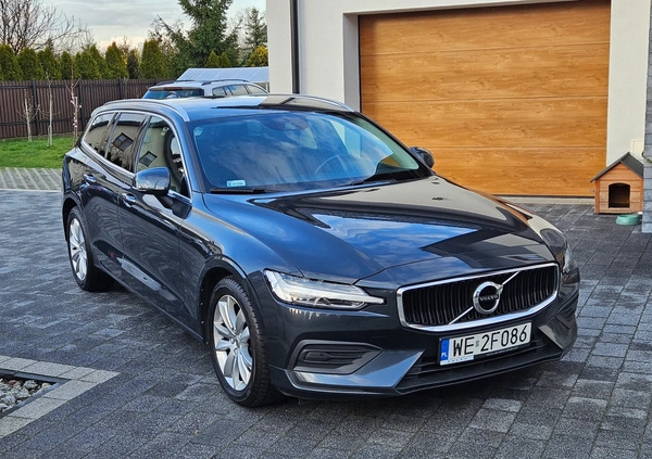 Volvo V60 cena 83900 przebieg: 212000, rok produkcji 2020 z Poddębice małe 277